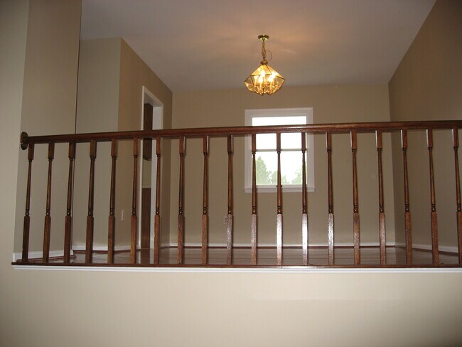 Foto del edificio - 8626 Ambrose Ct