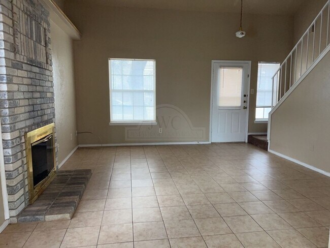 Building Photo - 3505 Winchester Dr