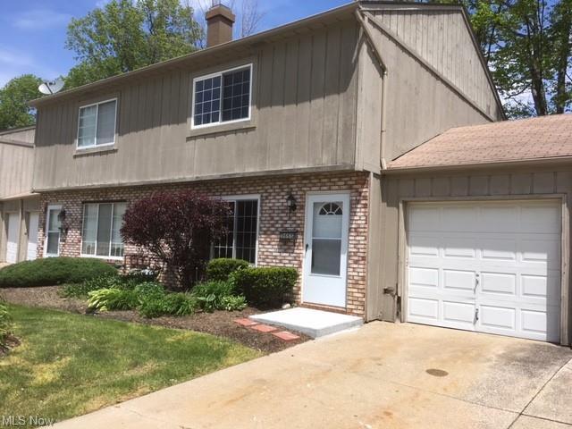 Foto principal - 9665 Ryan Dr