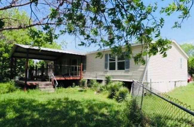 Building Photo - 2509 Avenue B