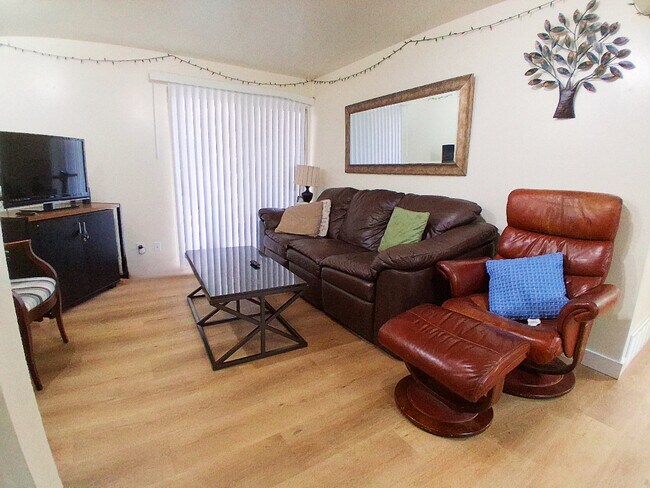 Foto del edificio - 1080 E 450 N