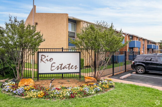 Building Photo - Rio Estates Apartments