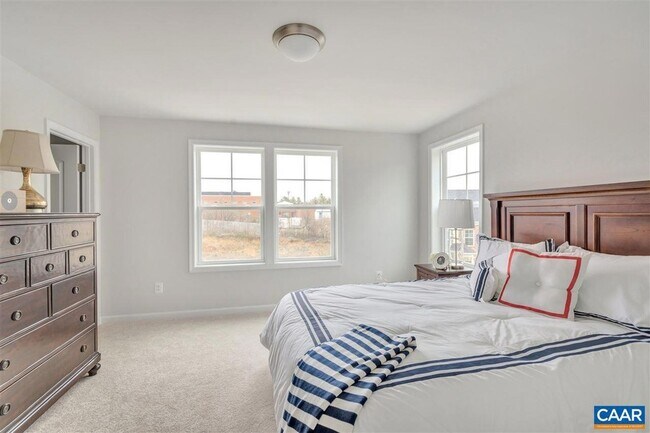Foto del edificio - 3548 Grand Forks Blvd