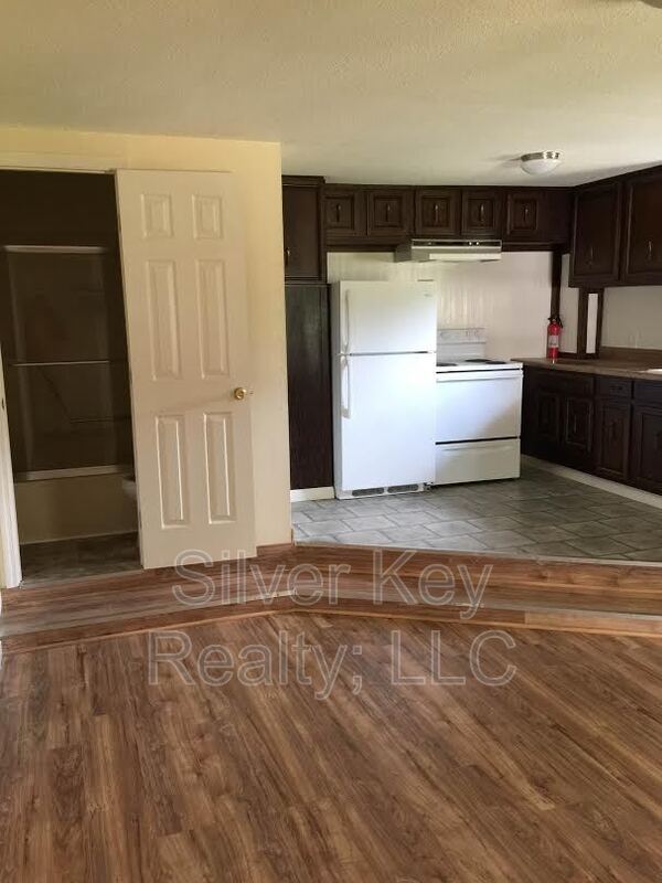 Building Photo - 1432 Niles Ferry Rd