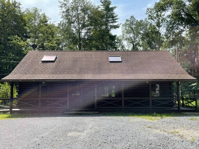 Building Photo - 111 Wasson Dr