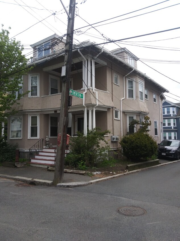 Primary Photo - 12 1/2 Boardman St