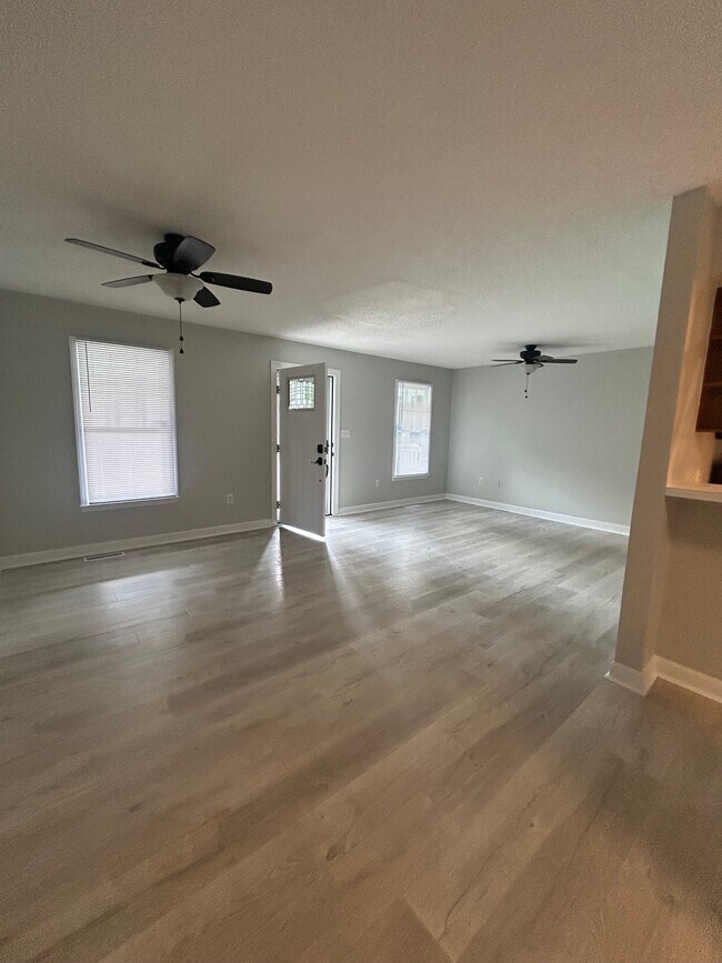 Foto del edificio - 1402 Laurel St