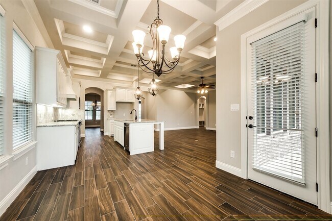 Foto del edificio - 1400 Carnoustie Ct