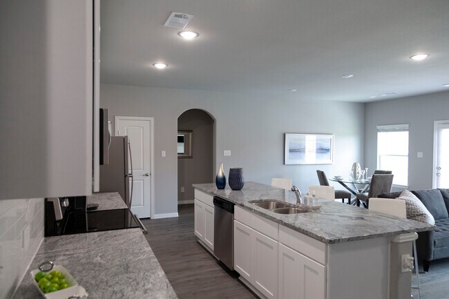 Building Photo - 265 Middlefield Dr.