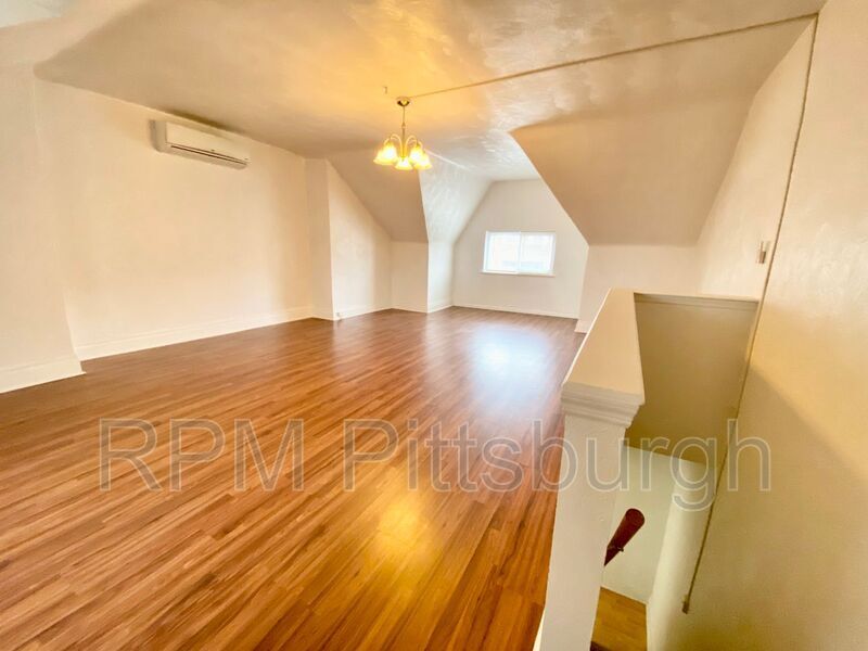 Foto principal - 117 Dunlap St