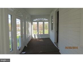Building Photo - 141 W Church St