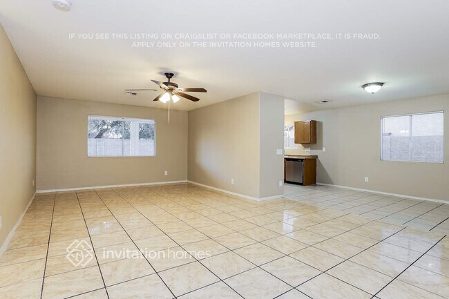 Foto del edificio - 2222 W Bowker St