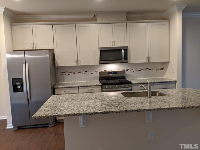 Building Photo - 2260 Red Knot Ln