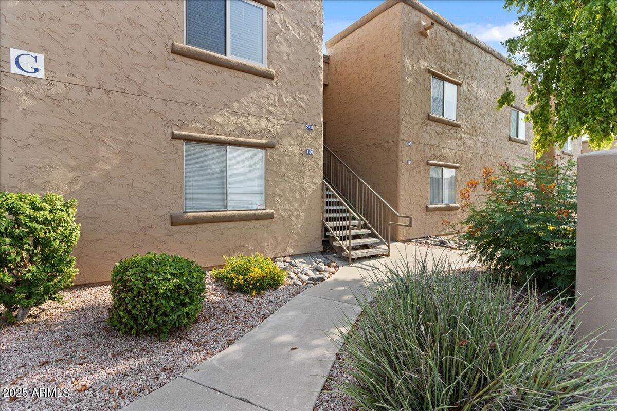 Foto principal - 8256 E Arabian Trail