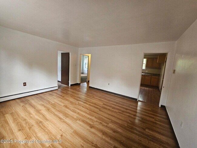 Foto del edificio - 240 Grove St