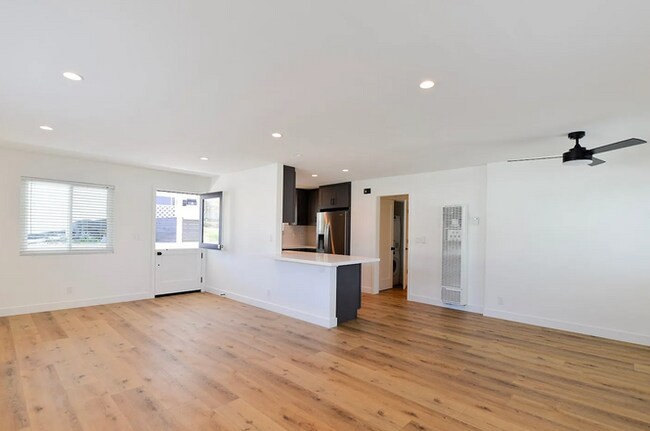 Foto del edificio - 223 Avenida de la Grulla