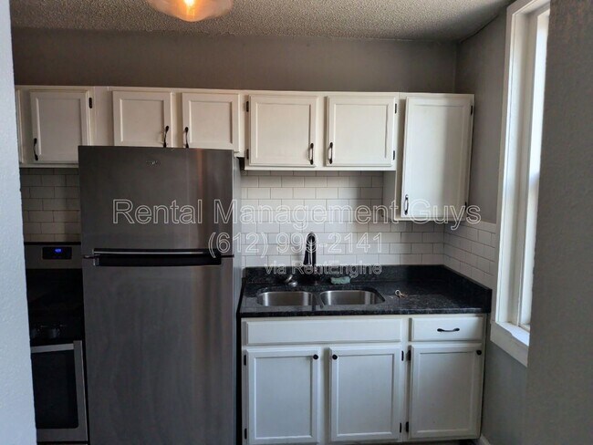 Foto del edificio - 1163 7th St W