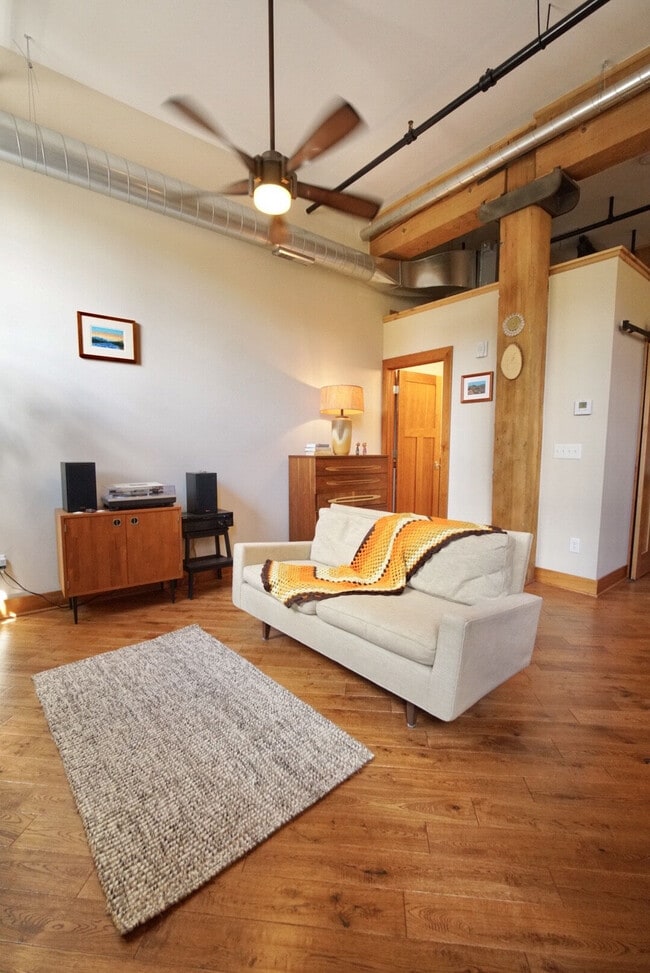 Interior Photo - The Schurmeier Lofts