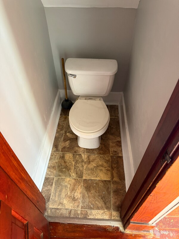 Foto del edificio - 110 Markwith Ave