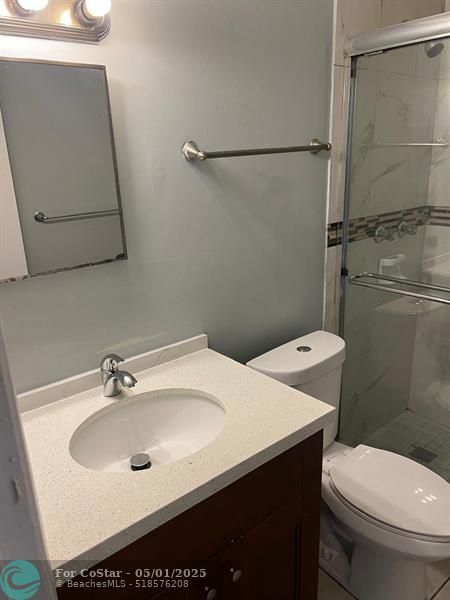 Foto del edificio - 18043 NW 40th Pl