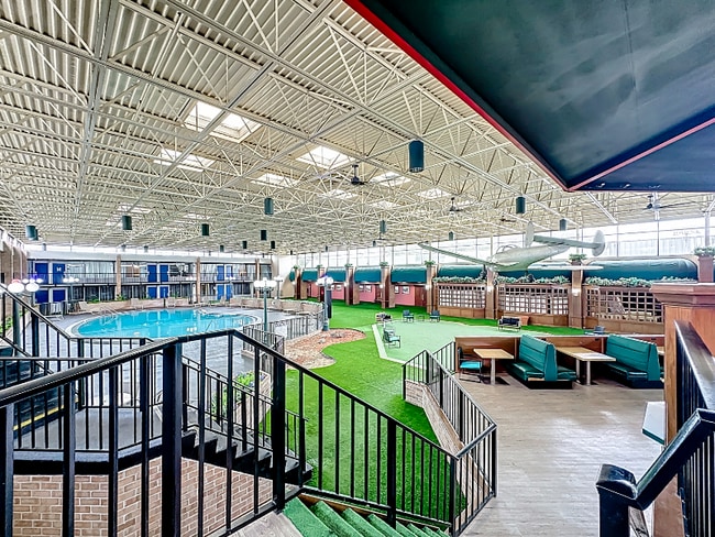 Foto del edificio - 910 Suemac Rd