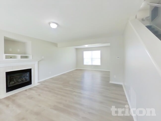 Building Photo - 6536 Frankenberger Dr