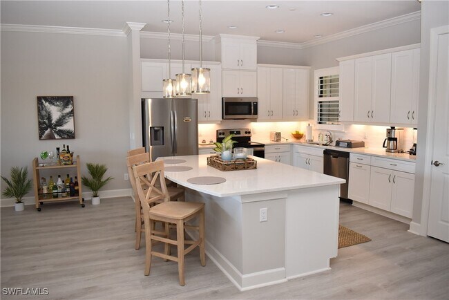 Building Photo - 9653 Montelanico Loop