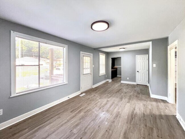 Foto del edificio - 2709 Jefferson St