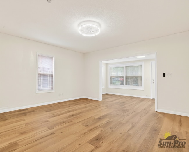 Photo - 213 Live Oak Ave Apartment