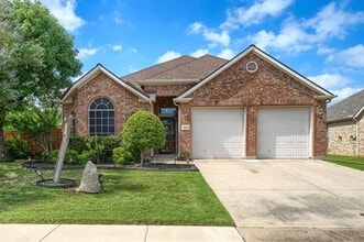Building Photo - 2860 Prado