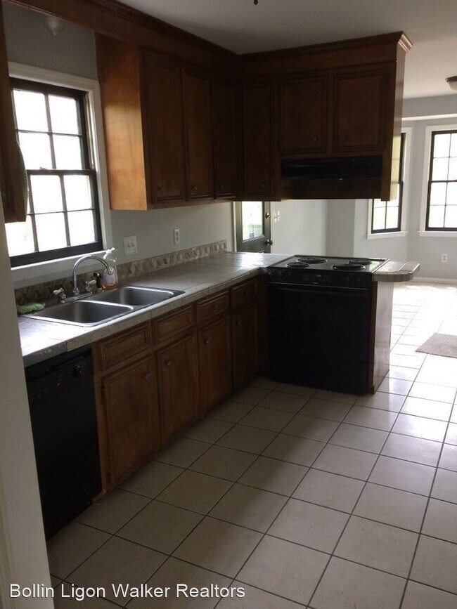 Foto del edificio - 3 br, 2 bath House - 820 Suber Street