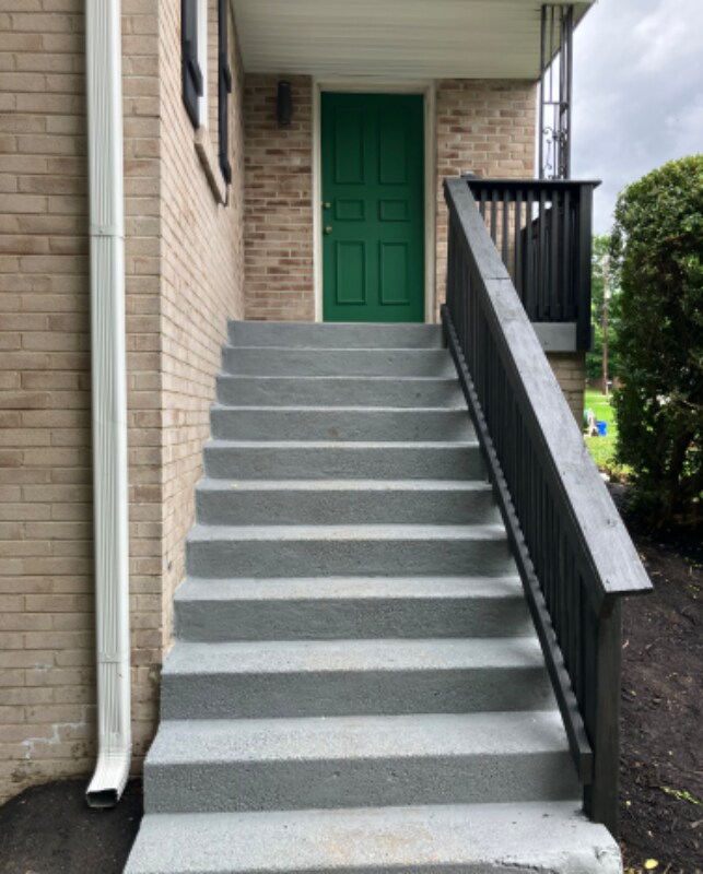 Foto del edificio - 520 Trenton Ct