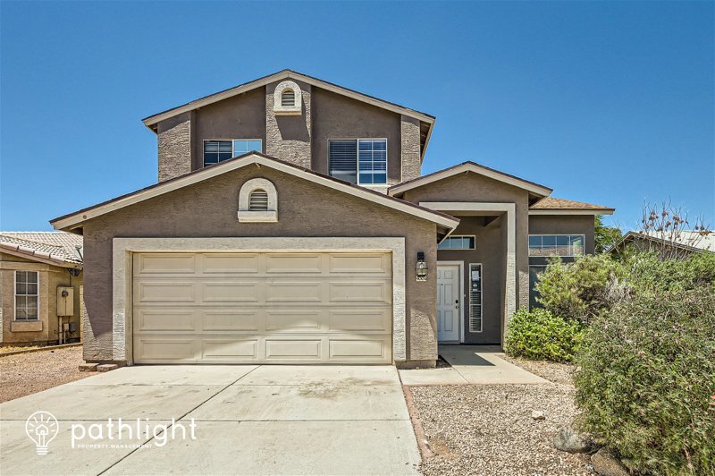 Foto principal - 9004 W Cypress Street