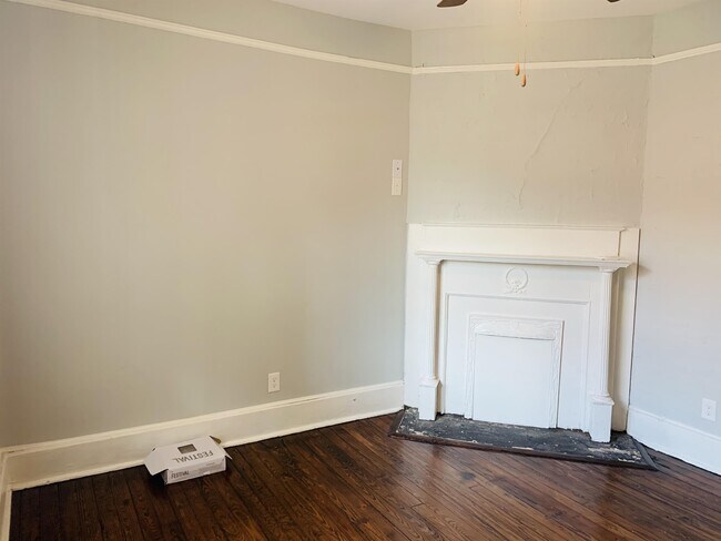 Building Photo - 412 Seiler Ave