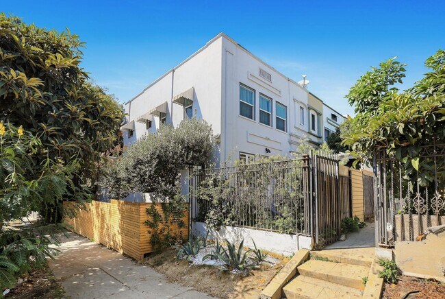 Foto del edificio - 249 Columbia Pl