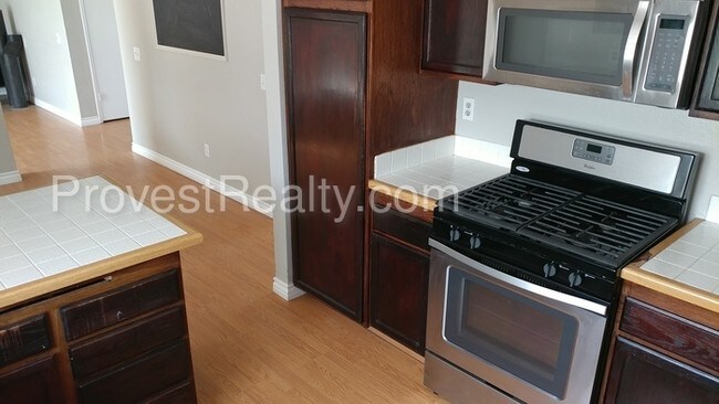 Building Photo - 13583 Avenal St