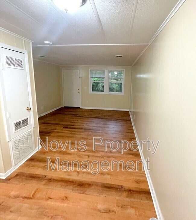 Foto del edificio - 50 Gees Ln