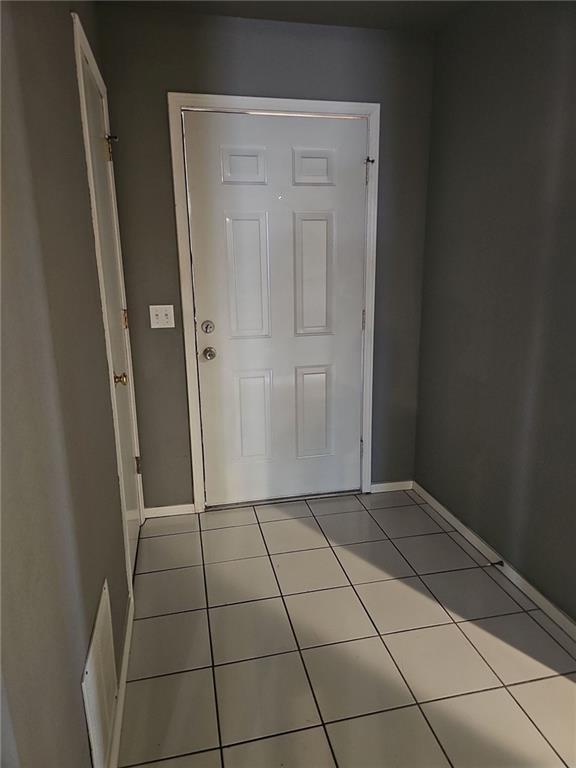 Building Photo - 405 E Mimosa Pl