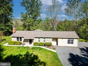 Building Photo - 2816 Ballenger Creek Pike