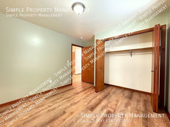 Foto del edificio - 1240 103rd Ave