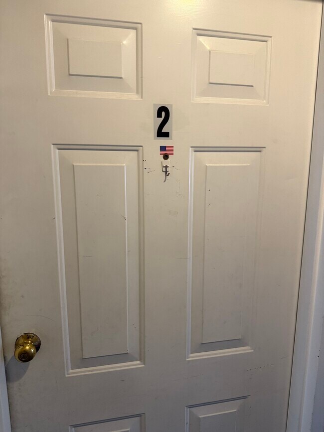 Foto del edificio - 926 Washington Blvd