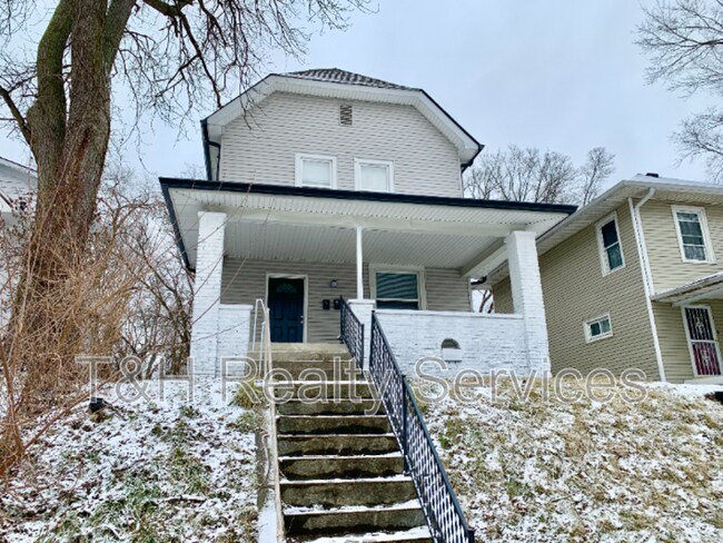 Foto del edificio - 3819 Boulevard Pl