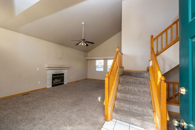 Foto del edificio - 3 bed, 2.5 bath Home in English Ranch Neighborhood
