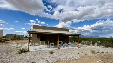 Building Photo - 3705 E Wetstones Rd
