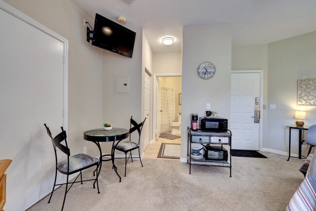 Building Photo - 9813 Perfect Dr