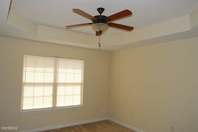 Building Photo - 3 br, 2 bath House - 13101 Andy Dr