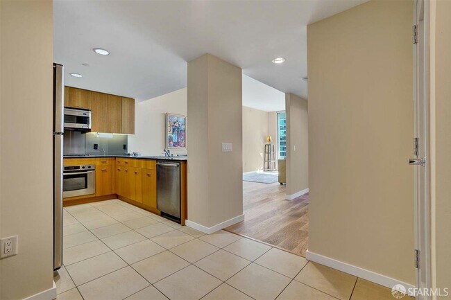 Foto del edificio - 355 1st St