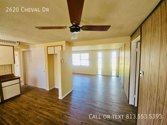Building Photo - 2620 Cheval Dr