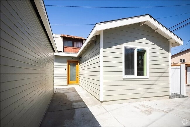 Building Photo - 355 N Colorado Pl