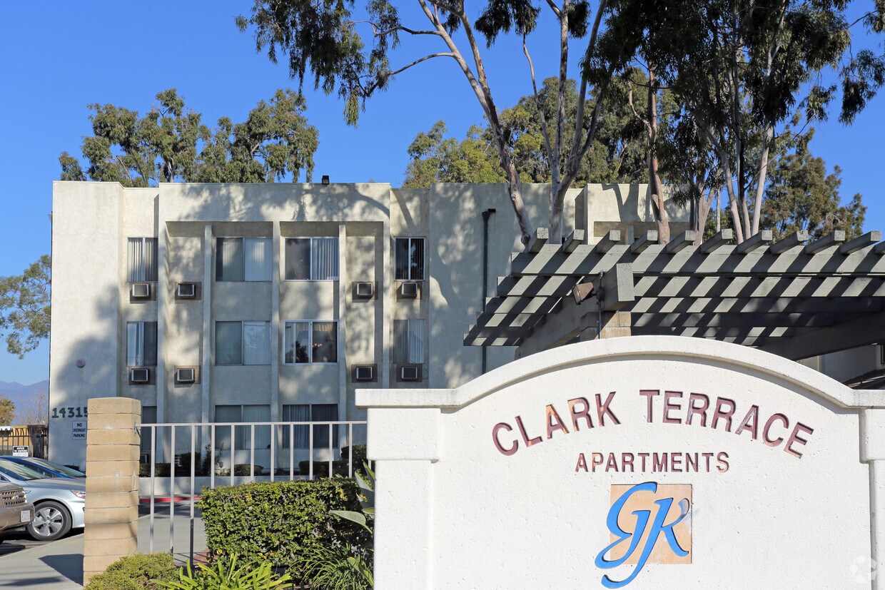Firma - Clark Terrace